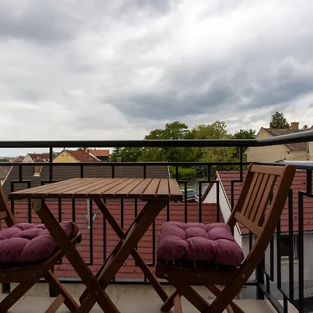 Six Corners - Mystic Corner Apartament Pécs